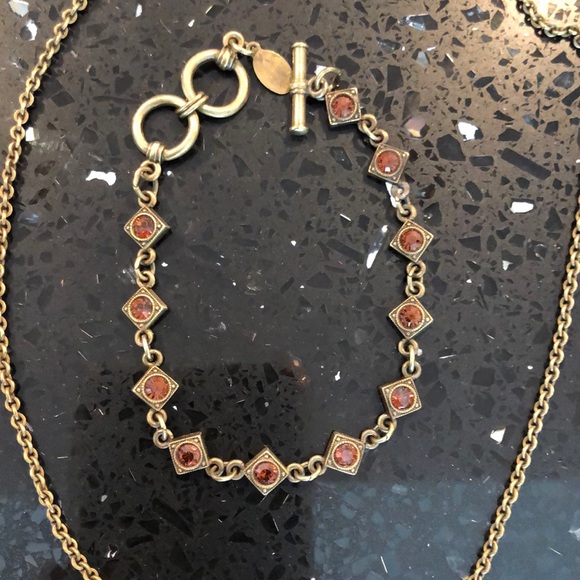 Myna Designs Necklace - Picture 4 of 6